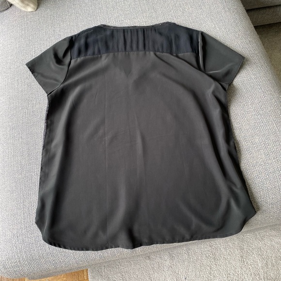 COMPTOIR DES COTONNIERS Black V-neck with Lace - Picture 2 of 5